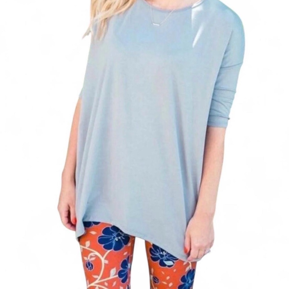 LuLaRoe Irma Soft Gray Tunic Tee Size XXS